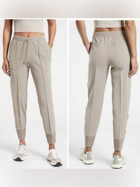Athleta Endeavor Jogger Pants Bluff Grey Size 6